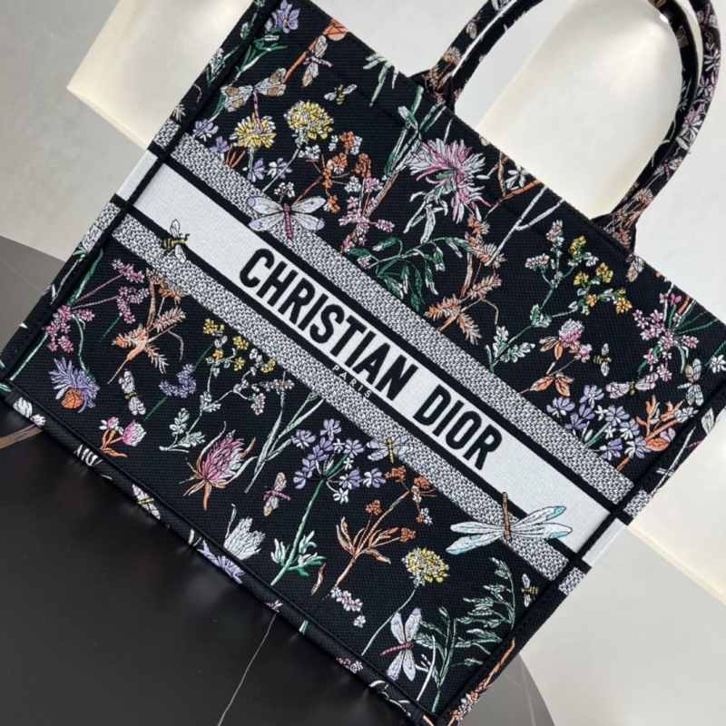 Dior Shopping Bags